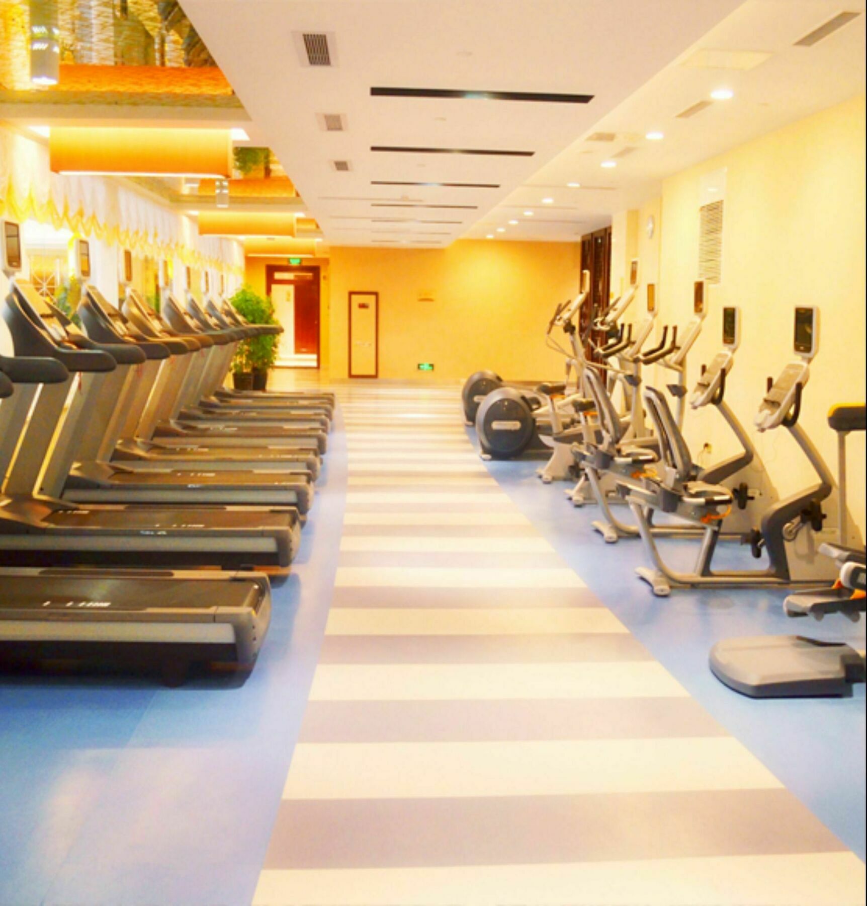 Northyorker Hotel Service Apartment Shenyang Luaran gambar